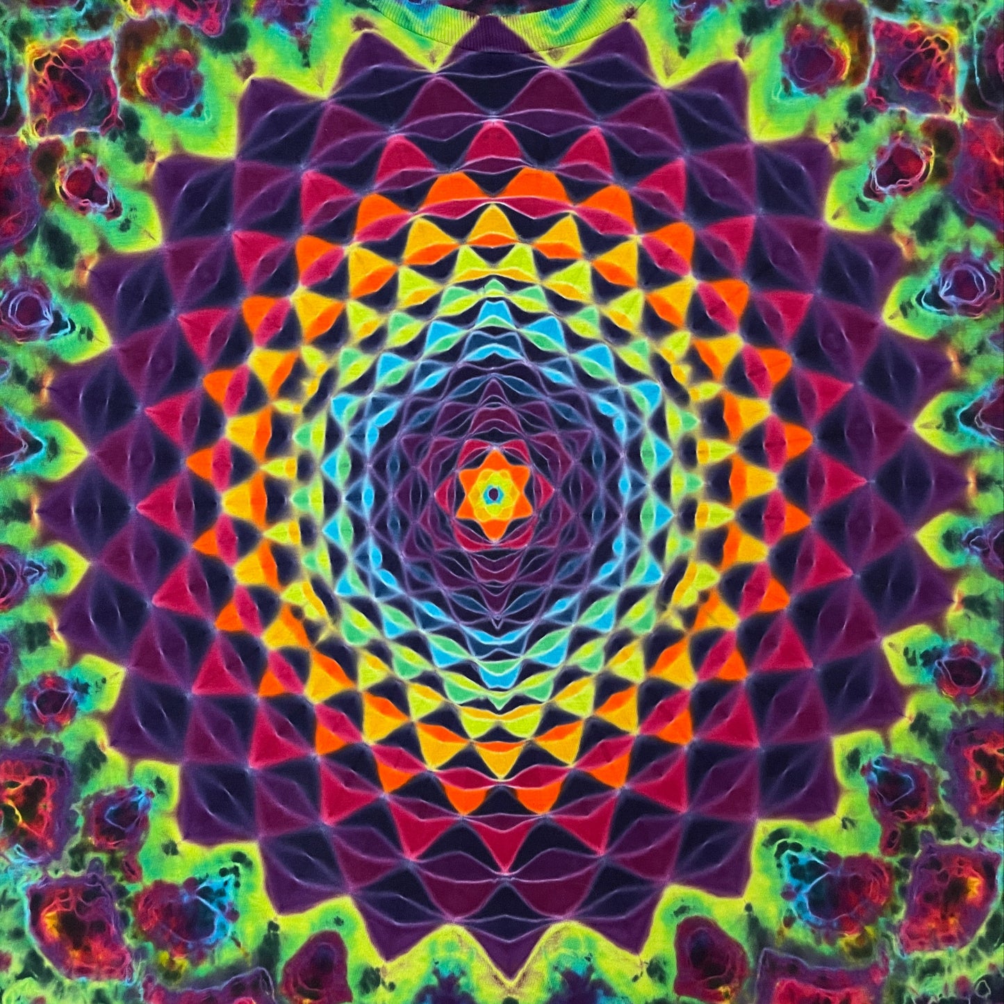 Morphing Mandala - XL